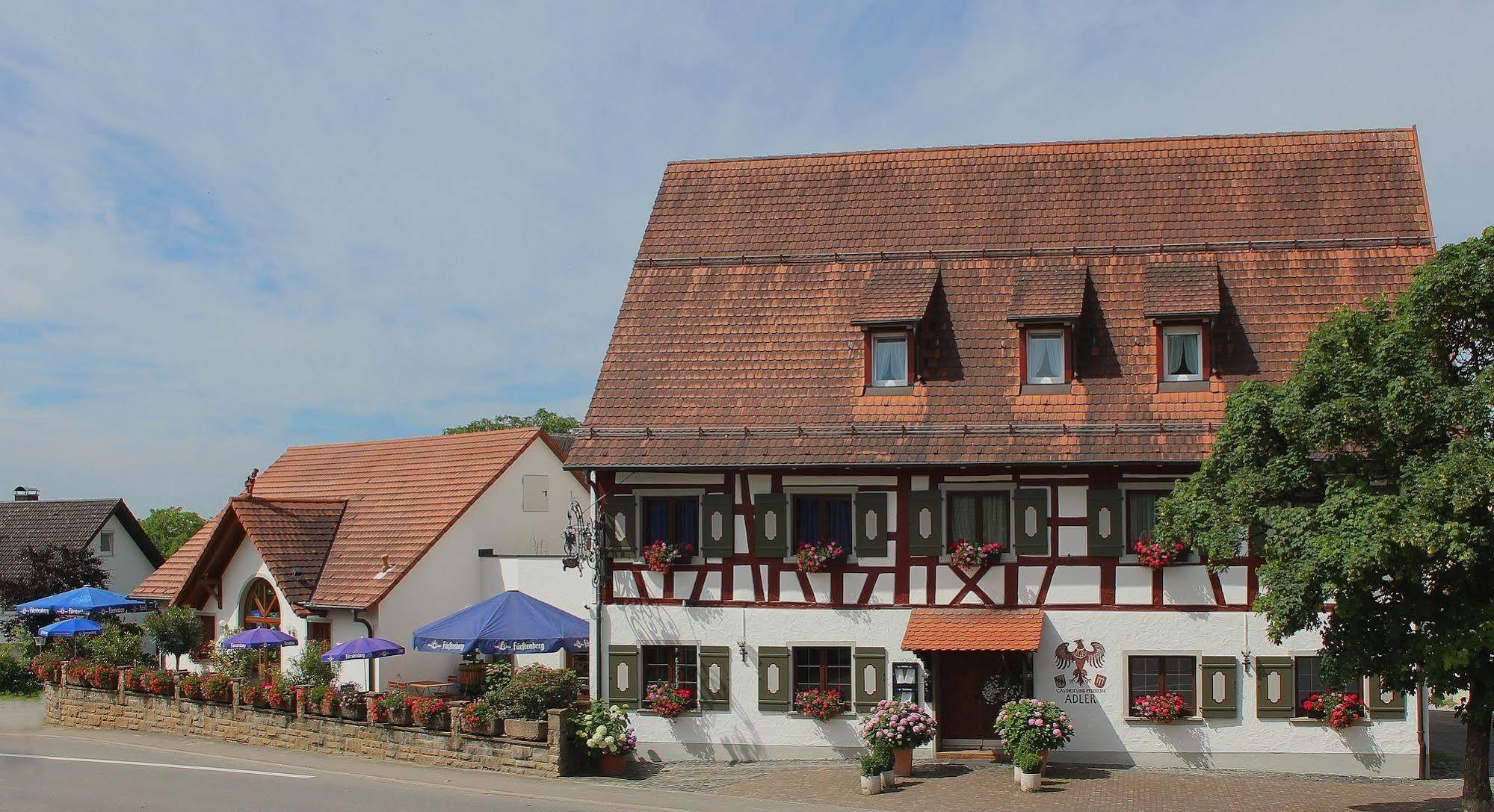 Gasthof Adler Salem  Bagian luar foto