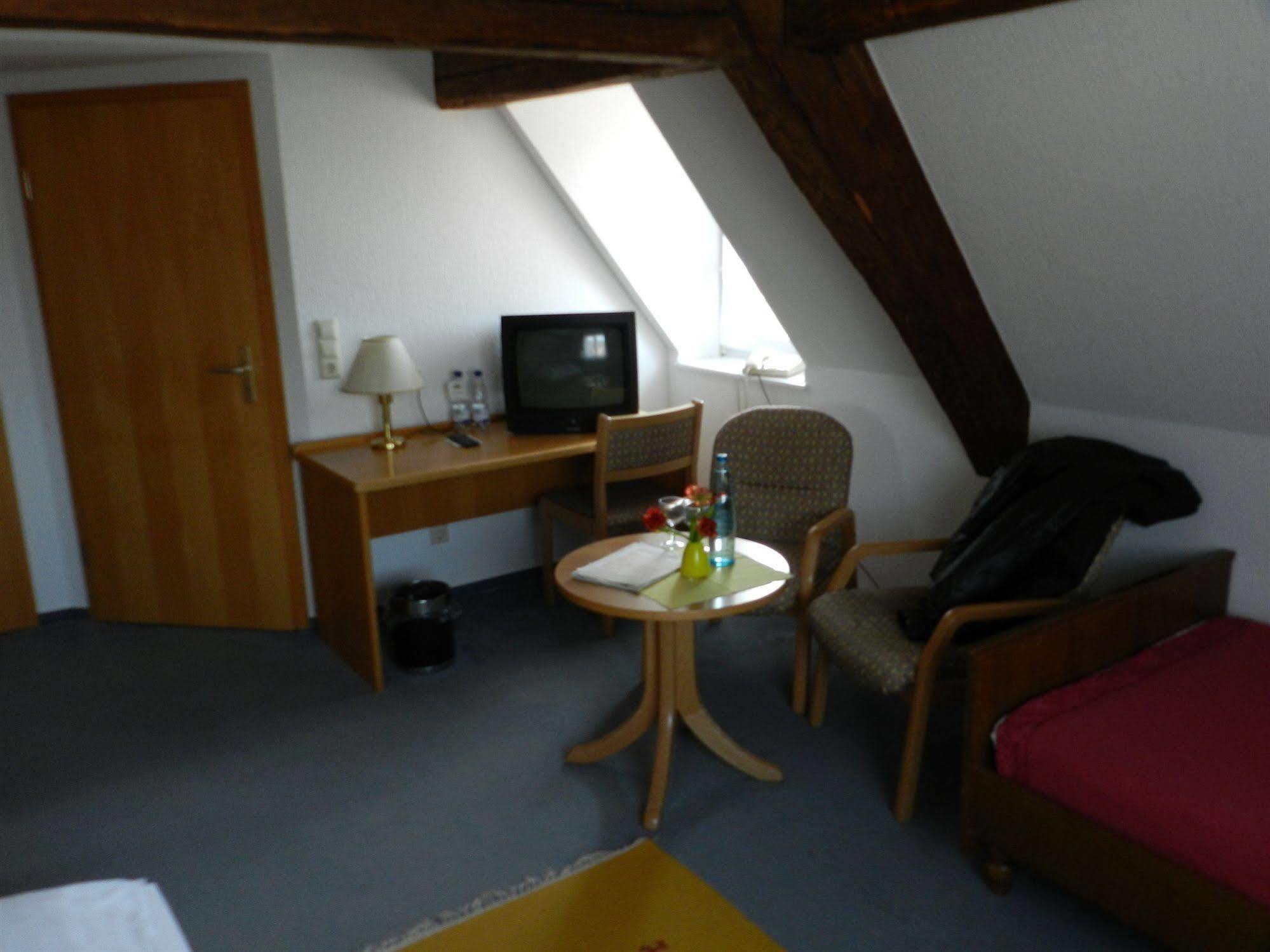 Gasthof Adler Salem  Bagian luar foto