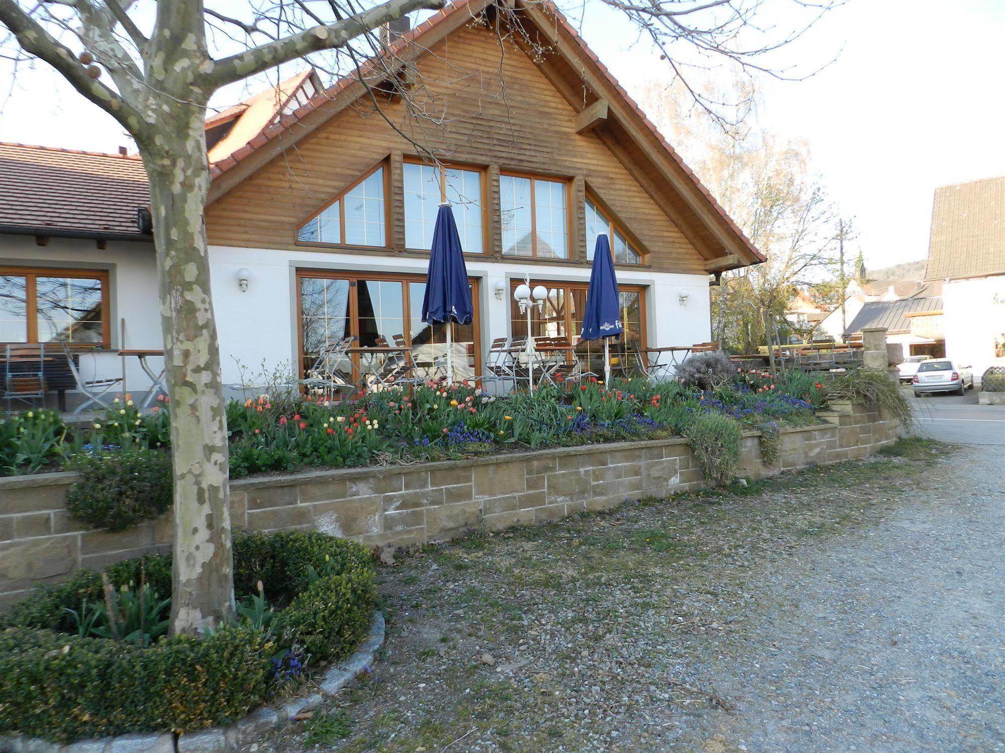 Gasthof Adler Salem  Bagian luar foto