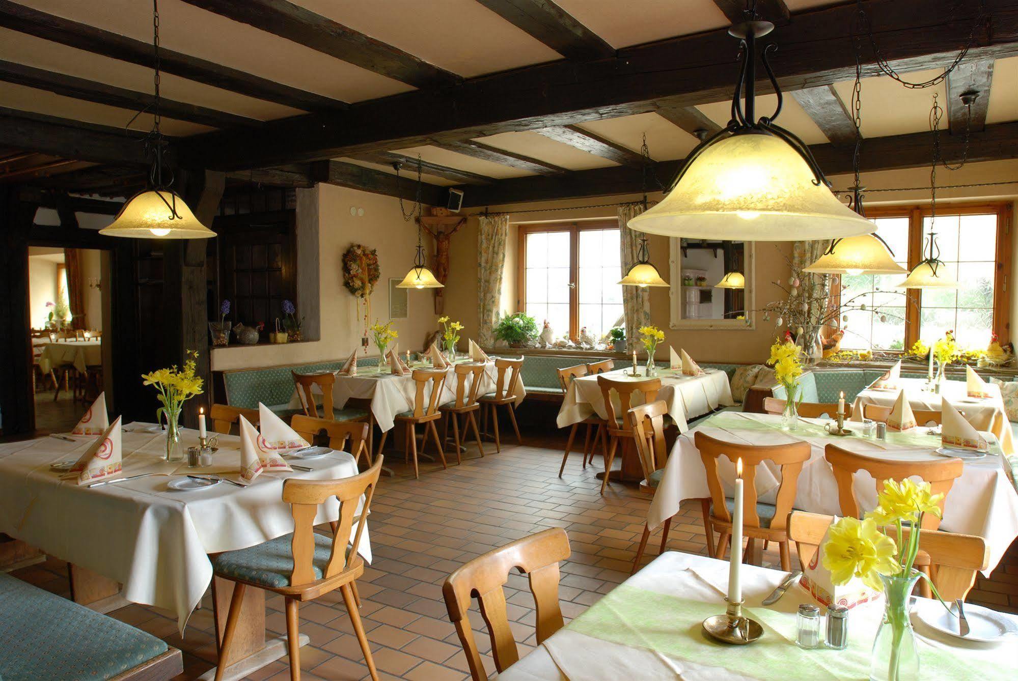 Gasthof Adler Salem  Bagian luar foto